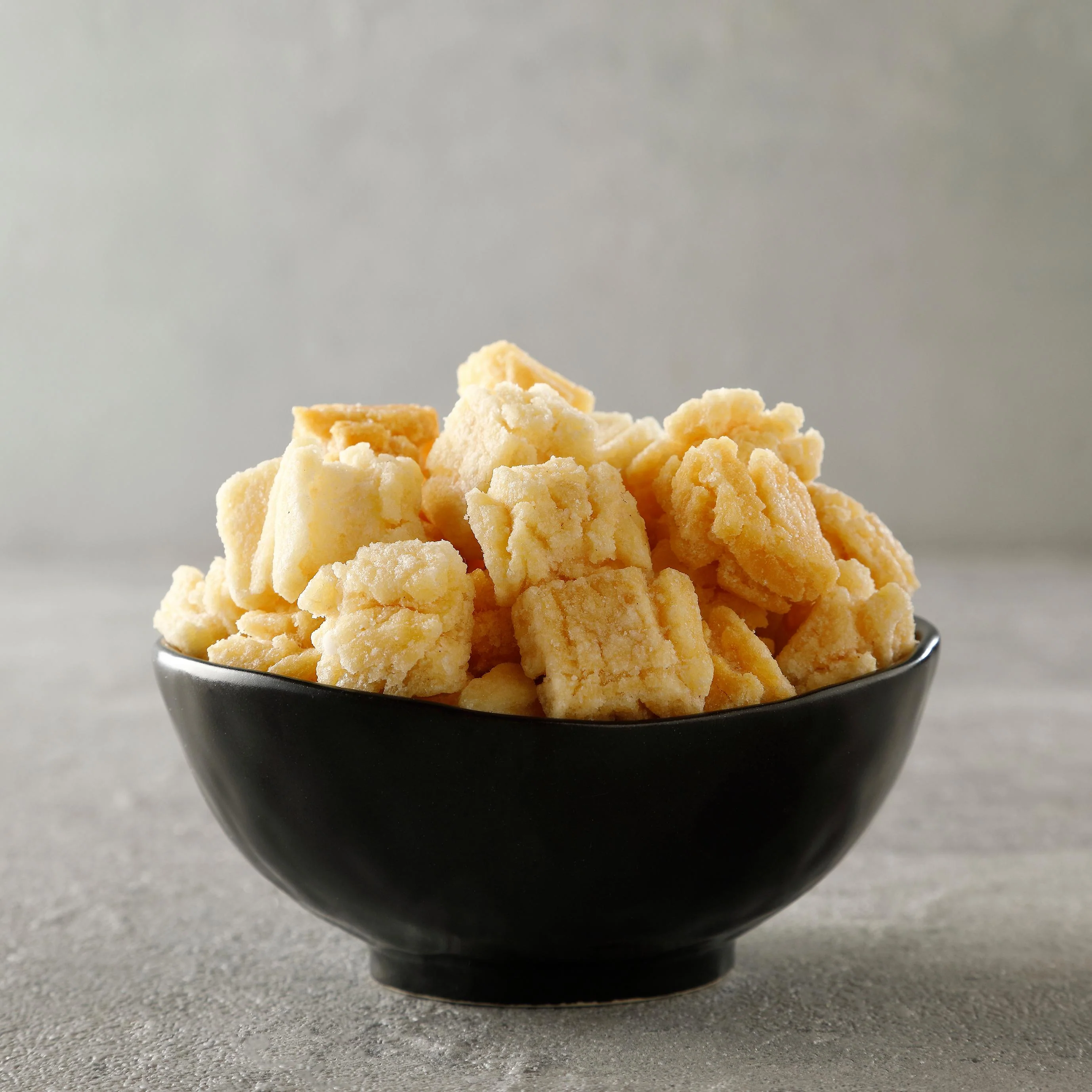 J Taste Agemochi Salted Crispy Japanese Rice Crackers 90g (Pack of 3) - Image 4