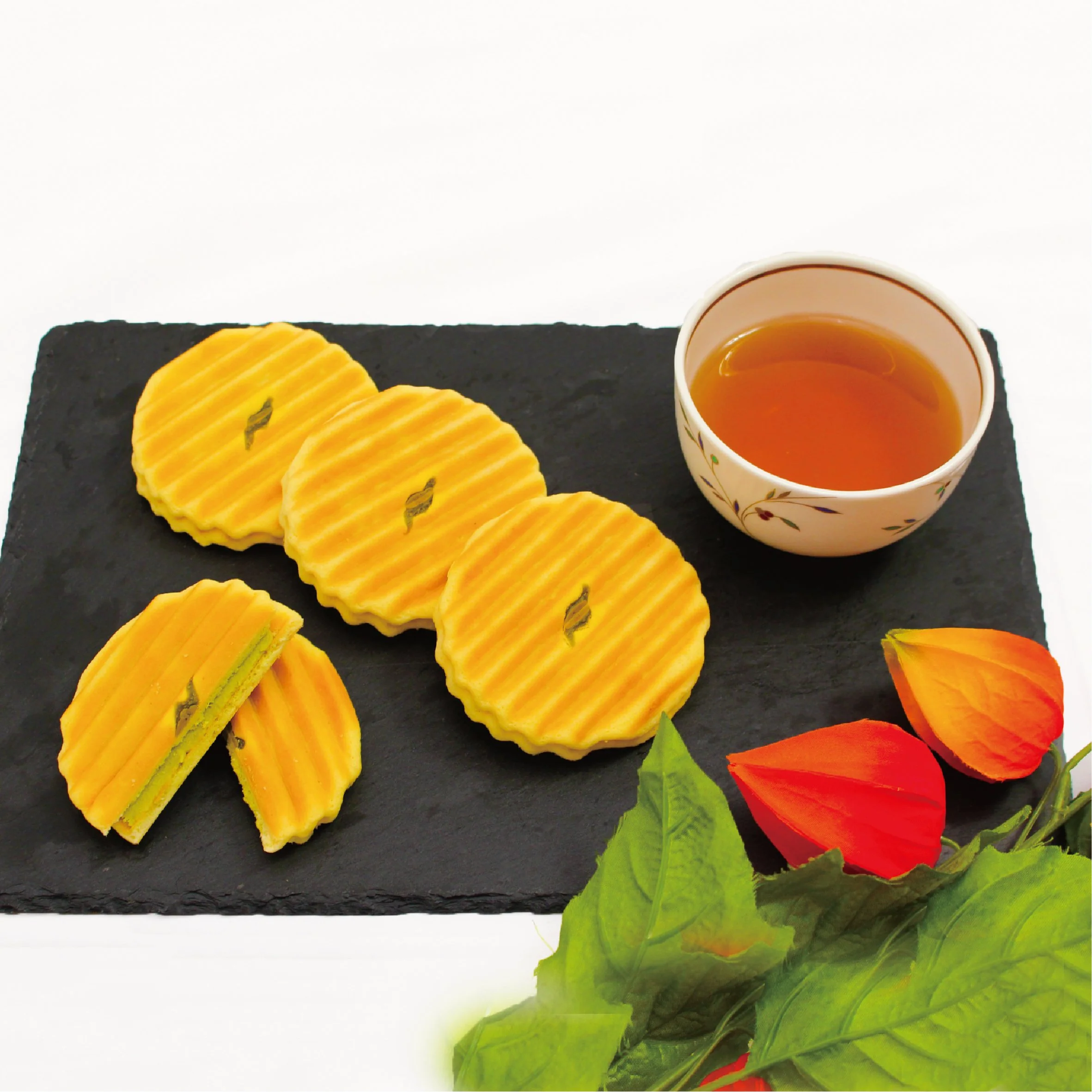 Kyo Kaori Matcha Cream Zig Zag Sandwich Cookie (Pack of 6) - Image 2