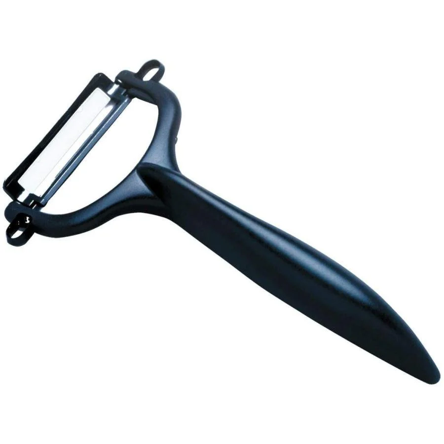 Kyocera Japan Ceramic Vegetable Peeler Black CP-NBK(N) - Image 2