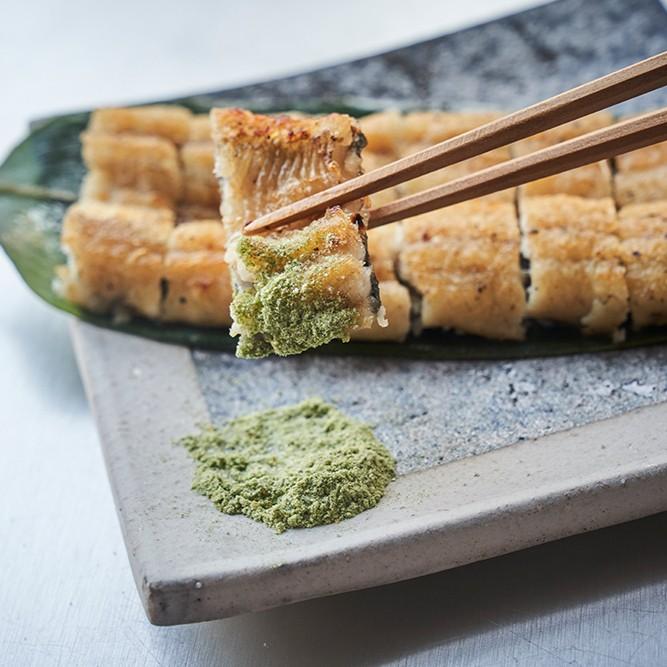 S&B Smart Spice Wasabi Salt Bold Wasabi Flavored Seasoning 16g - Image 2