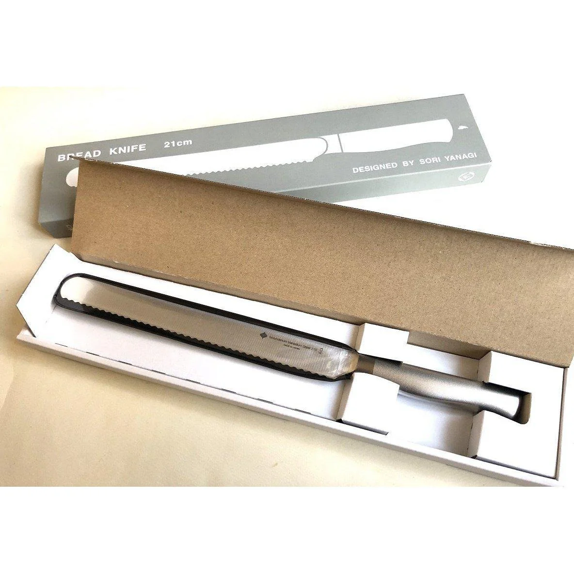 Sori Yanagi  Bread Knife Stainless Steel Bread Slicer 21cm - Image 8